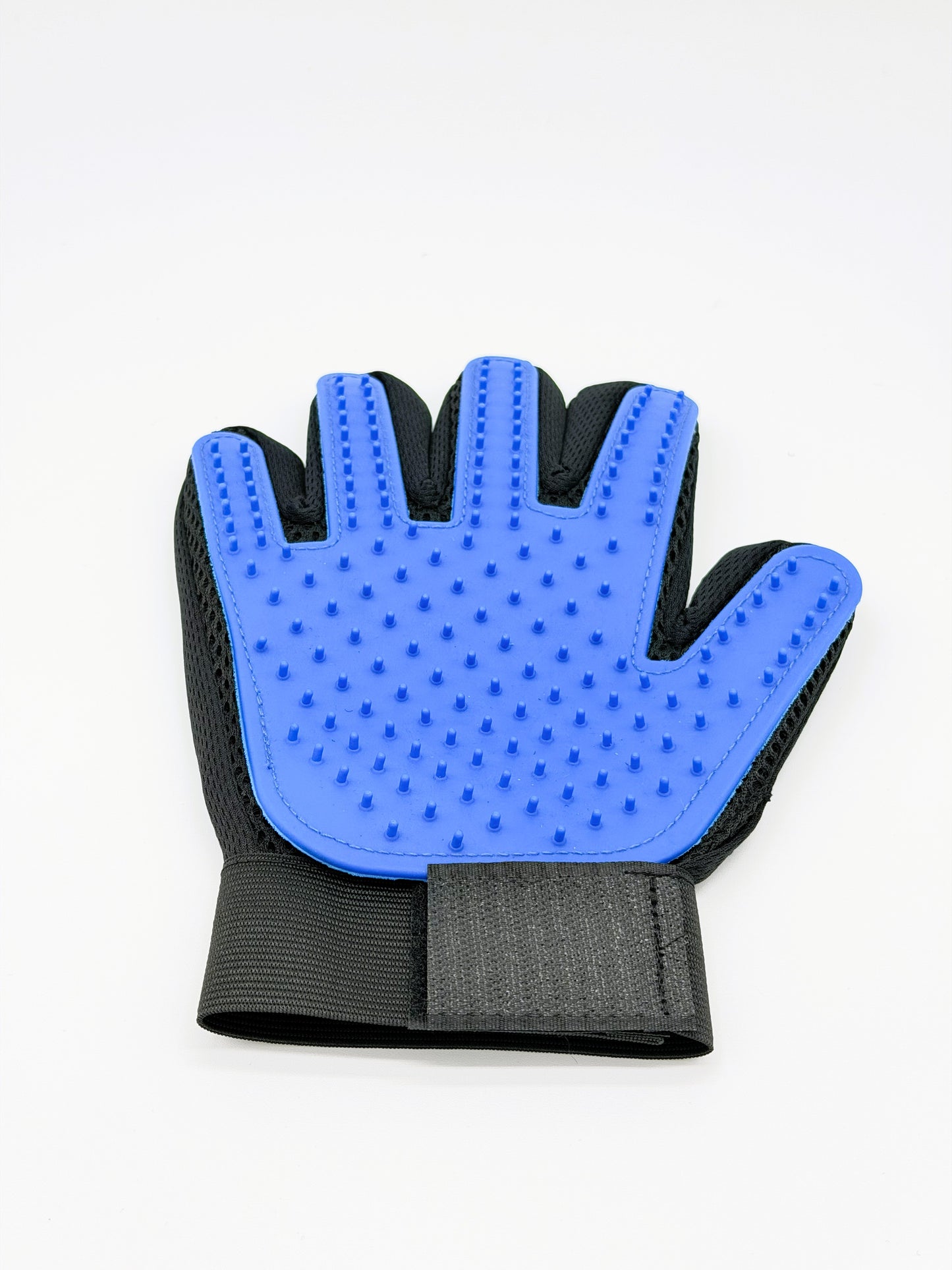 Dog and Cat Grooming and De-shedding Glove